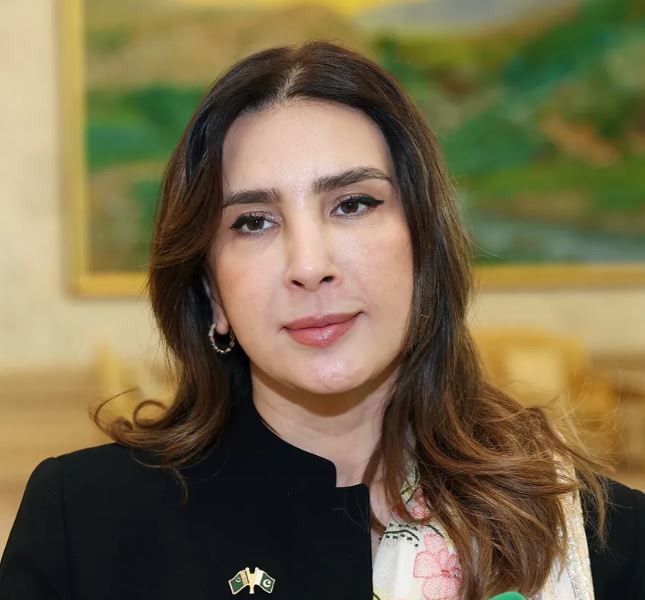 Глава Туркменистана принял нового посла Исламской Республики Пакистан