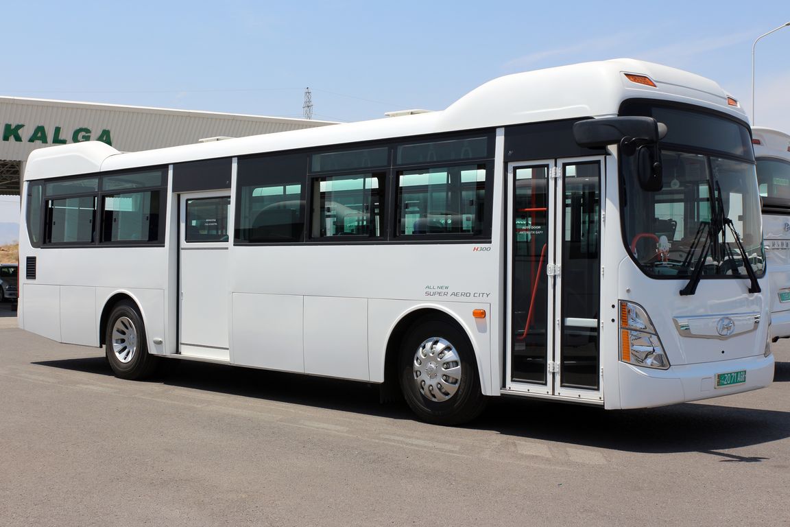 In Ashgabat, the route of the bus number 17 was changed