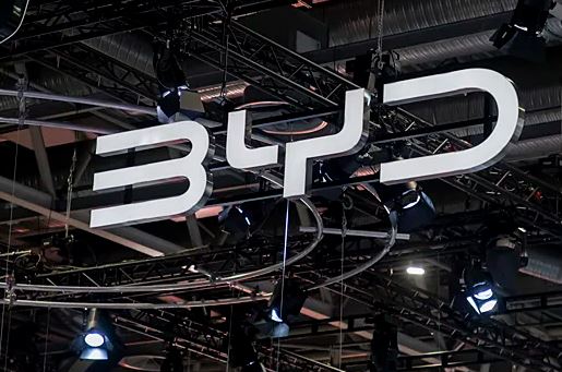 Hytaýyň «BYD» awtoulag kompaniýasy çärýegiň girdejisi boýunça ilkinji gezek «Tesla» kompaniýasyndan öňe geçdi