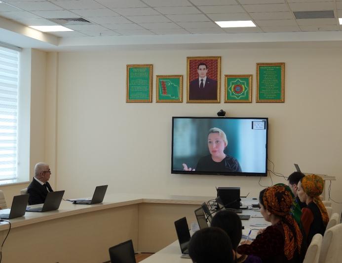 Представители Госкадемии прошли онлайн-курс по инновационным подходам управления человеческими ресурсами
