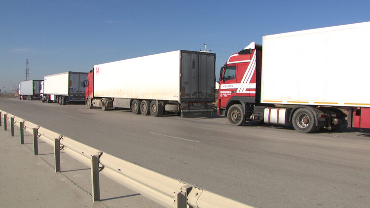 Спрос на автодоставку в Иран увеличился в 2 раза, более динамично росла только Германия