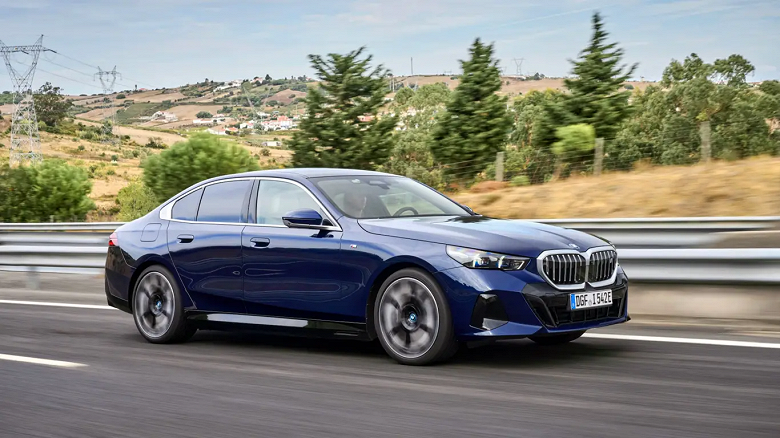 Sessiz hereket edýän «BMW 5-Series 2025» tanyşdyryldy: Ol «BMW i5 2025» ady bilen hem tanalýar