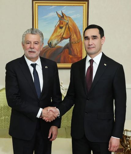 Президент Туркменистана и советник Князя Монако обсудили сотрудничество в спорте