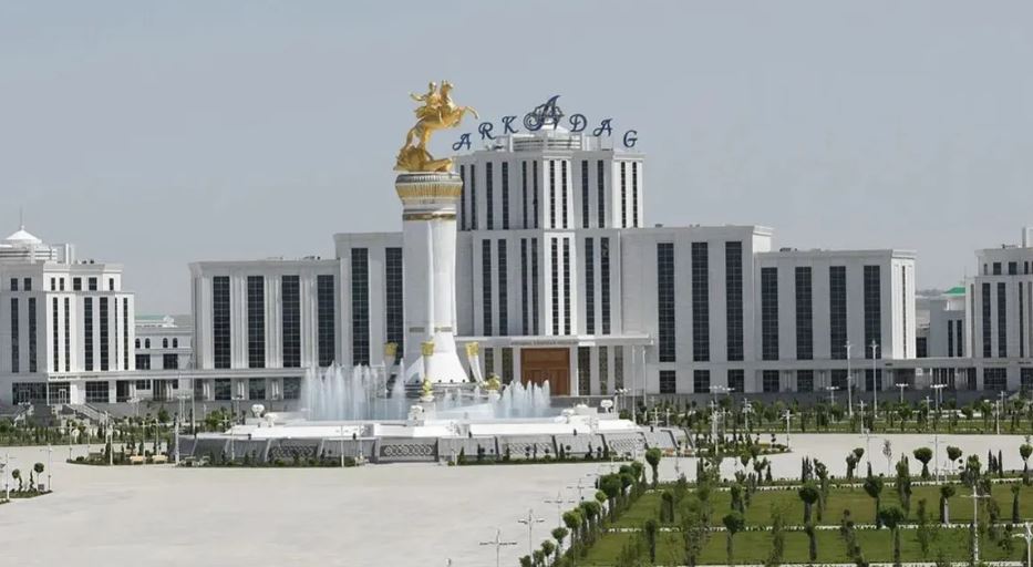 В городе Аркадаг состоялось рабочее совещание с участием предпринимателей