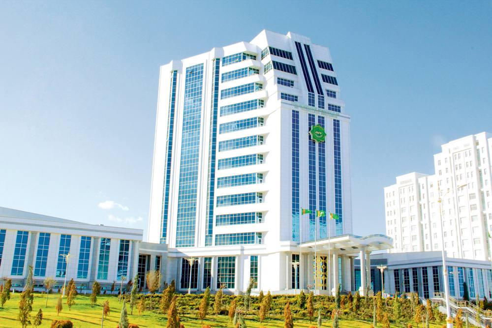 The President of Turkmenistan congratulated the members of the UIET on their participation in the exhibition