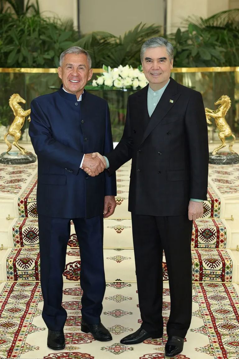 Президент Туркменистана провел встречу с главой Татарстана