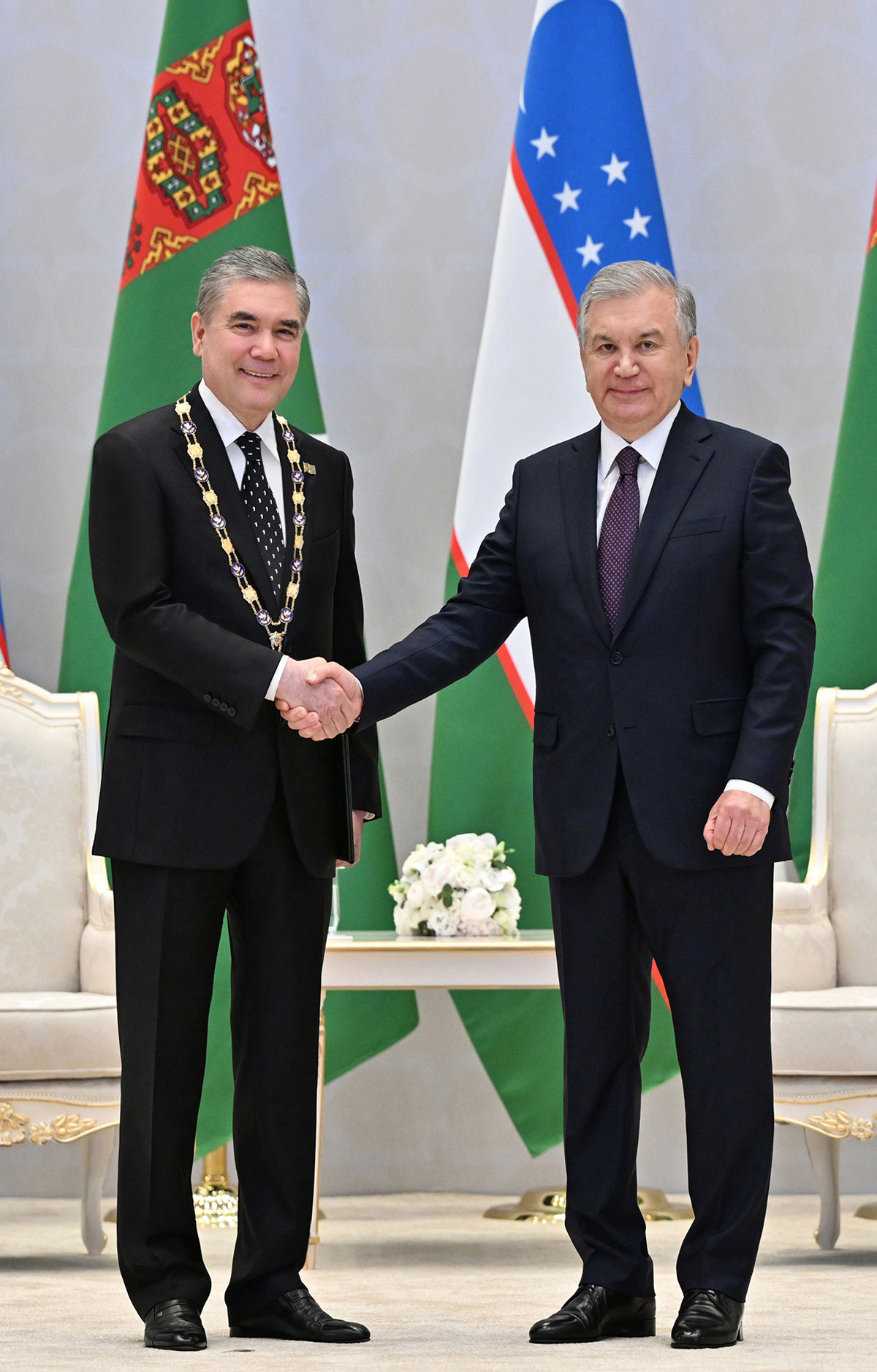 Гурбангулы Бердымухамедов награждён орденом «Oliý Darajali Dustlik» Республики Узбекистан