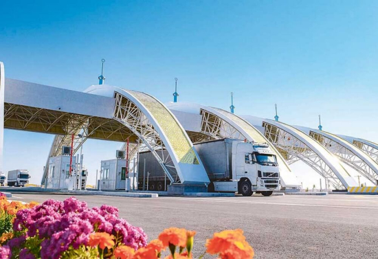 Транспортные услуги в стране выросли на 121%