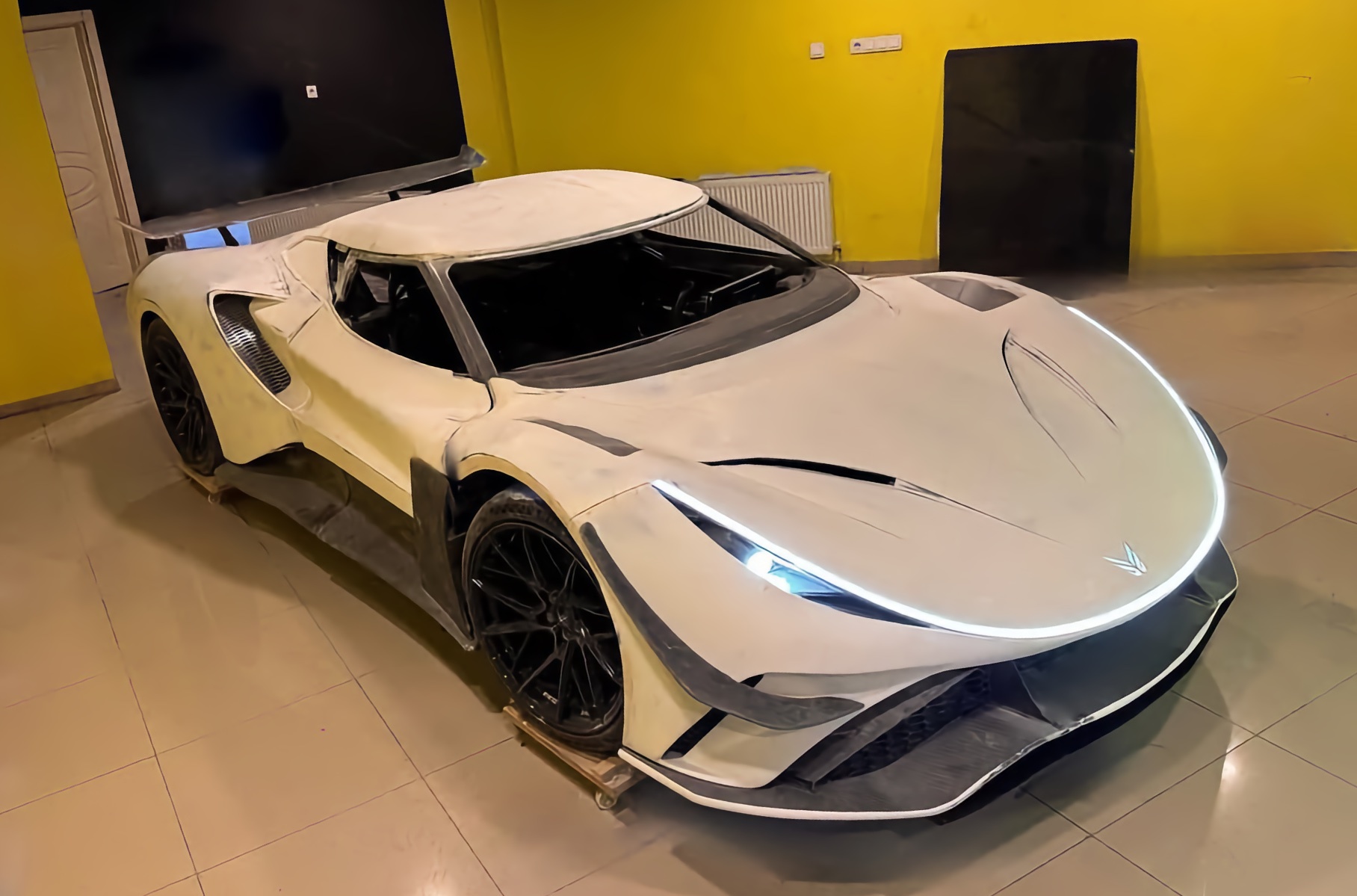 Гиперкар Elektron Quasar мощностью 2400 сил выйдет в серийное производство