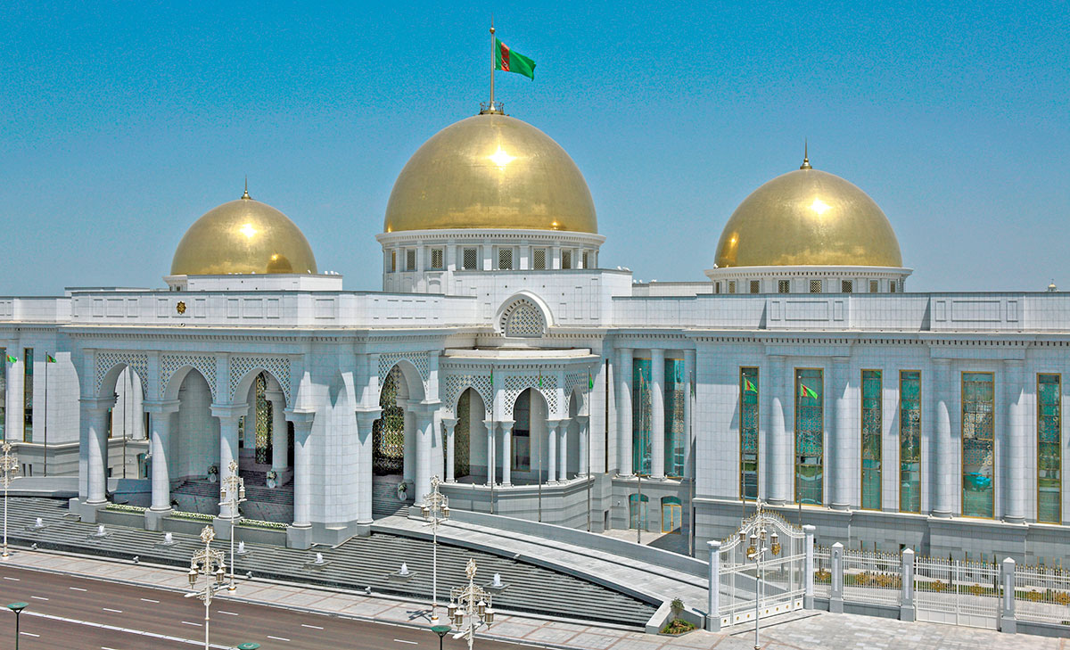 The President of Turkmenistan held a meeting of the Government