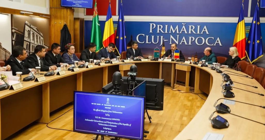 Ученые и педагоги Туркменистана посетили Румынию