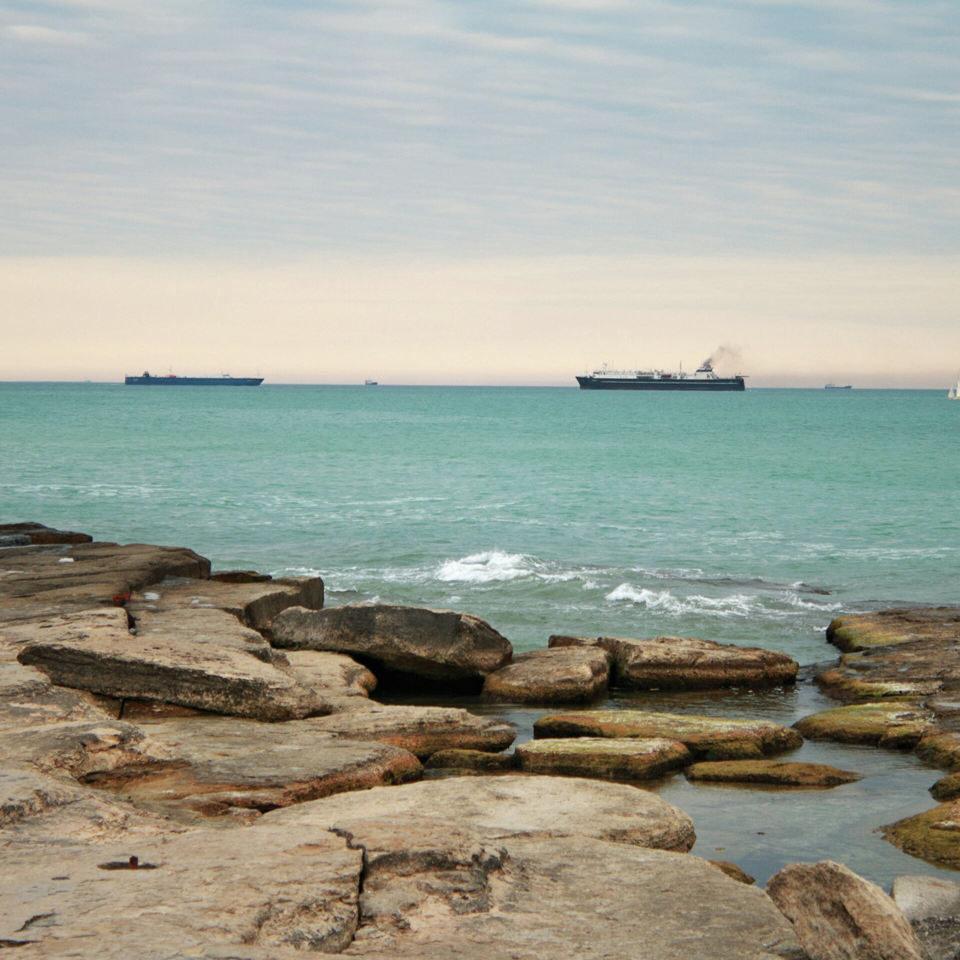 Landlocked states should have access to the international market