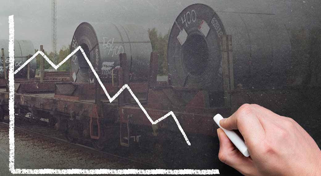 Металлургические грузы перешли на авто, РЖД потеряли 5 млрд